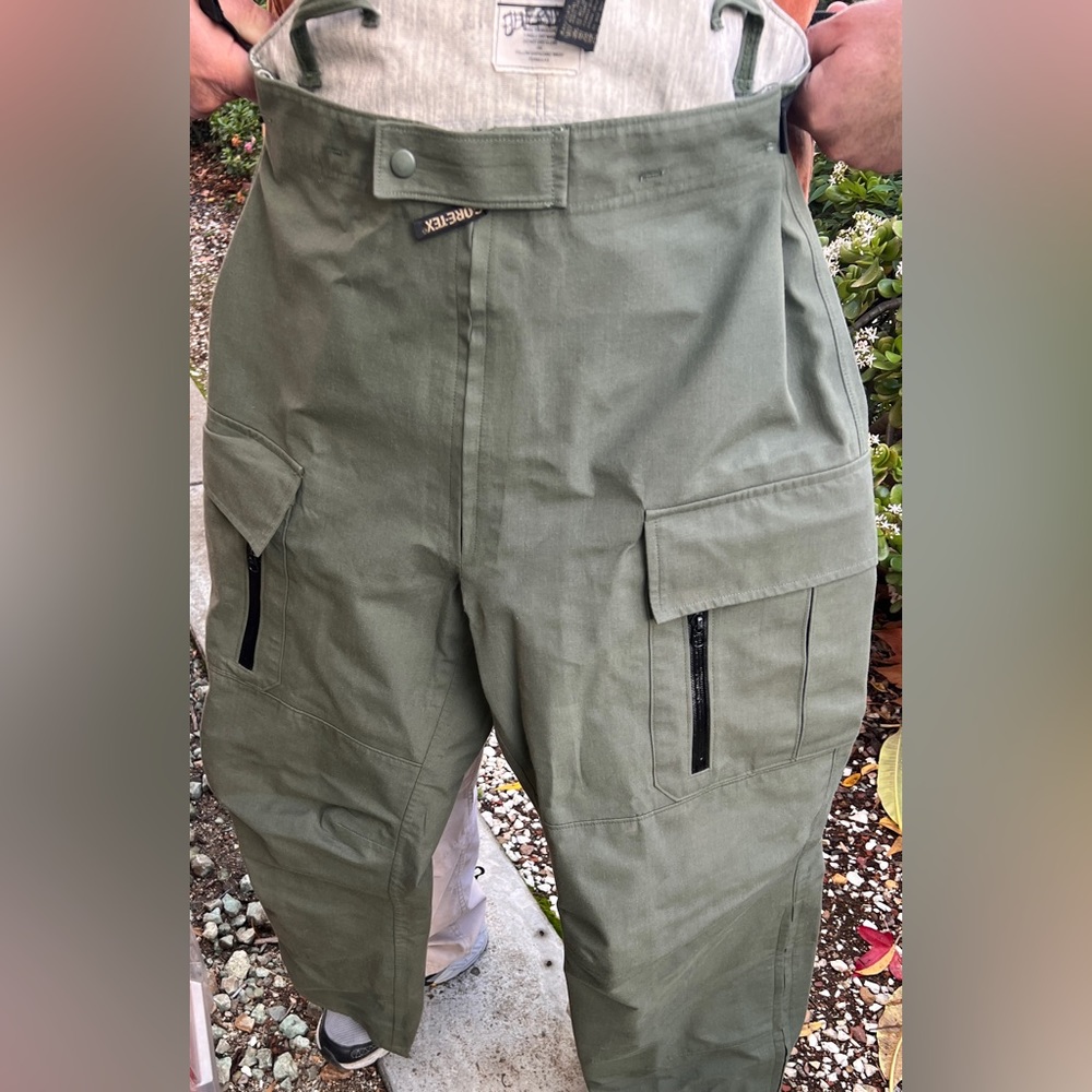 GORETEX FR TROUSER, MEN'S, WATERPROOF CWU-108/P Large AIR CREW UNIFORM MILITARY
